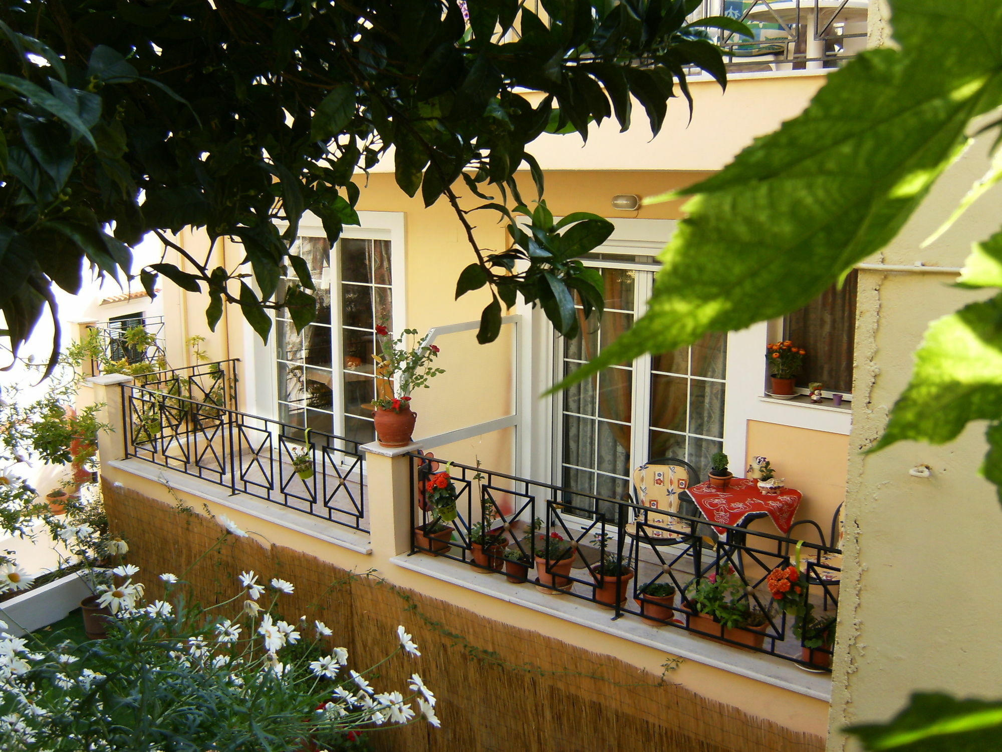 Apartments Mary Agios Gordios  Exterior photo